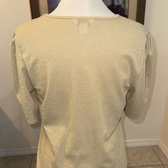 Liz Claiborne Gold Shimmer Puff Sleeve Top w/ Button Embellishments Size Medium - Picture 9 of 11
